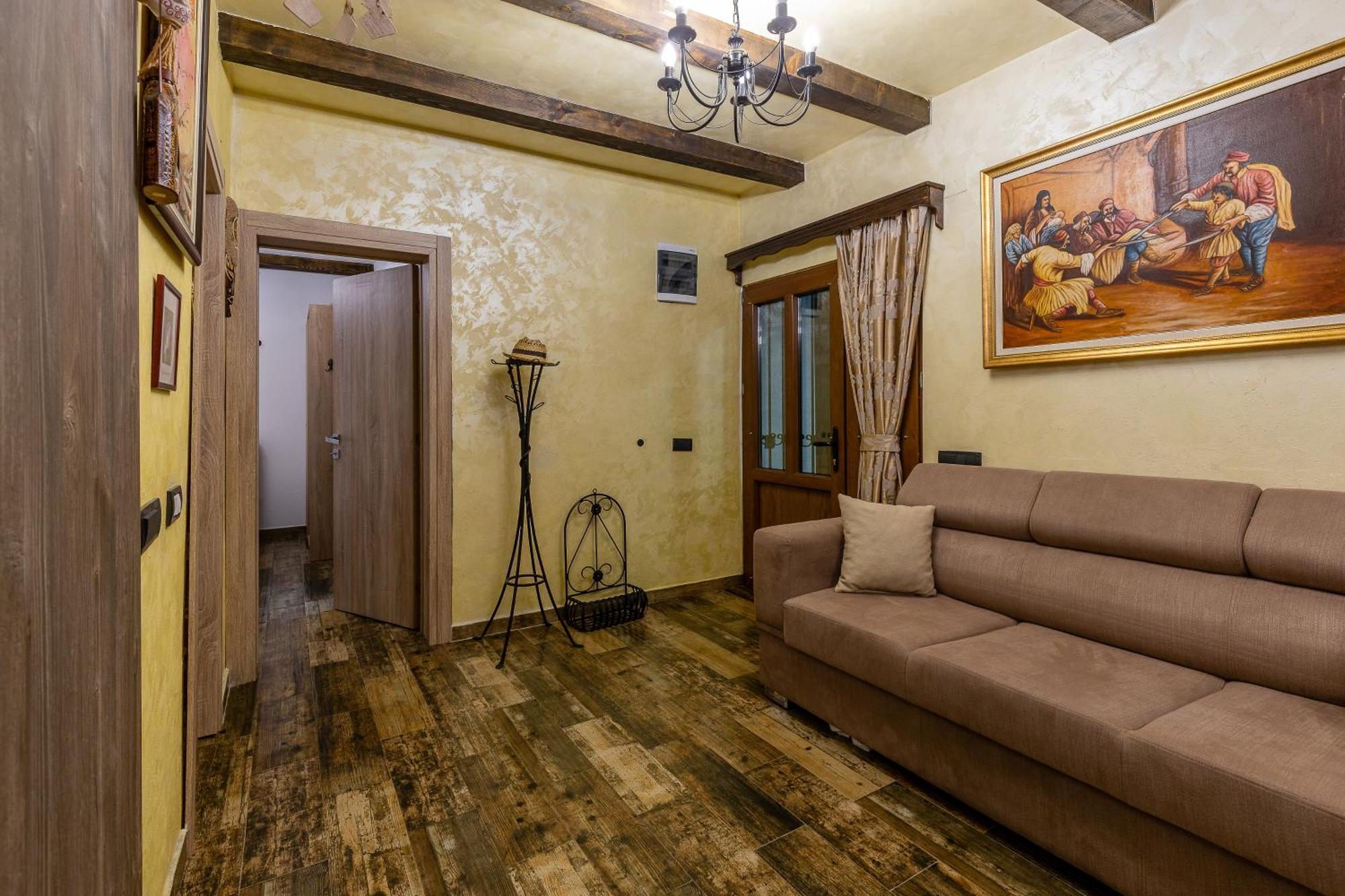 Luxury House Lotos Apartment Golubovci Bagian luar foto